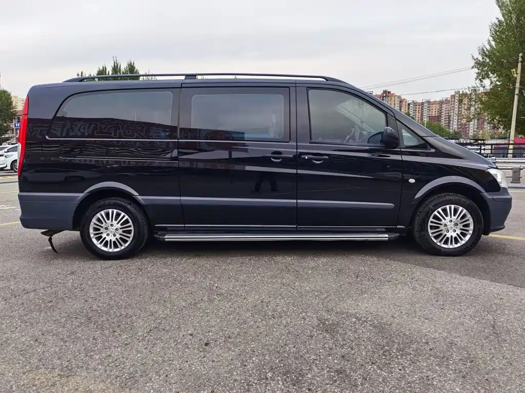 Mercedes-Benz Vito — миниатюра 4