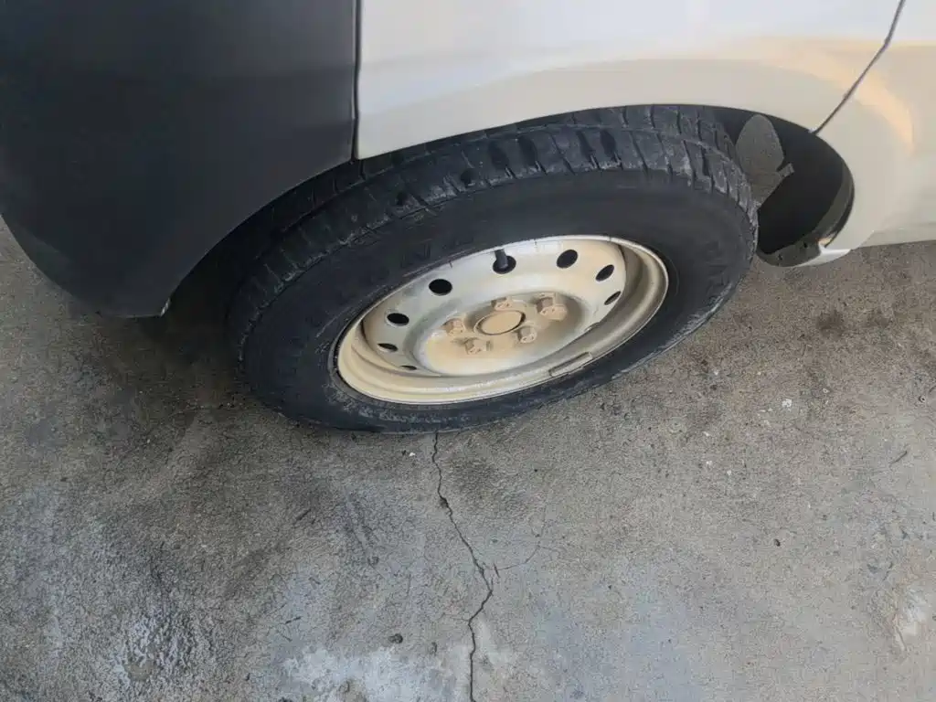 Wuling Rongguang Mini Truck — миниатюра 23