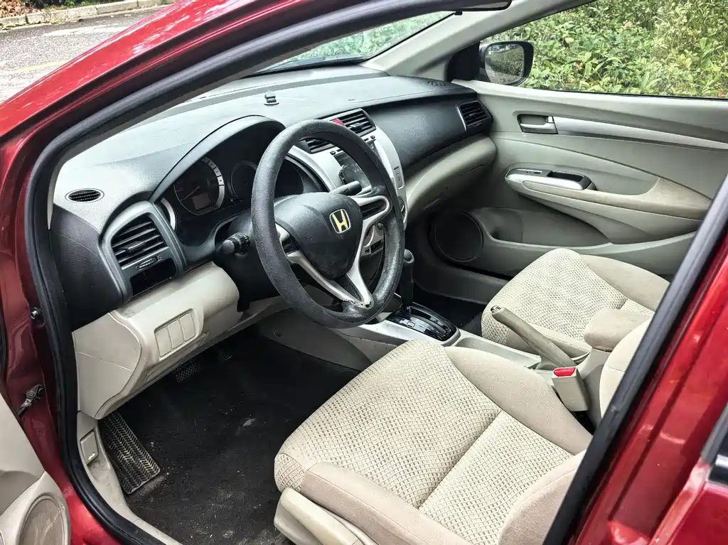 Honda City Classic — миниатюра 6