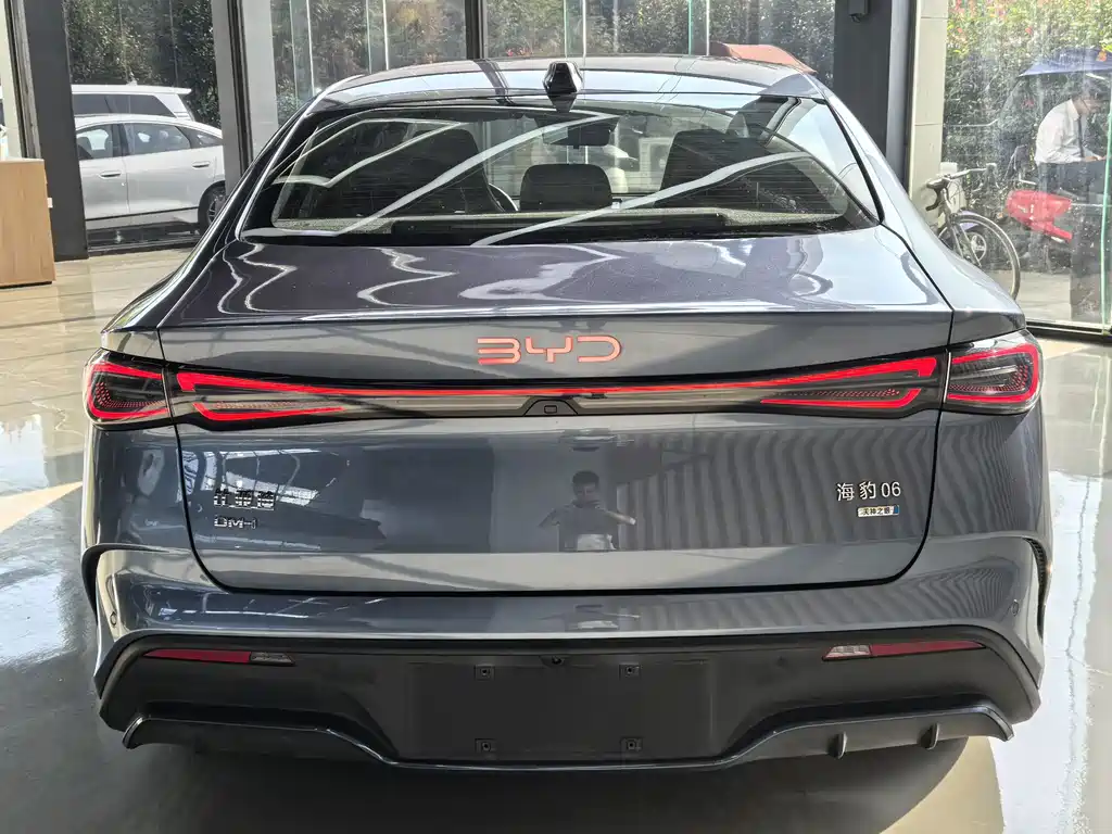 BYD Seal 06 — миниатюра 13