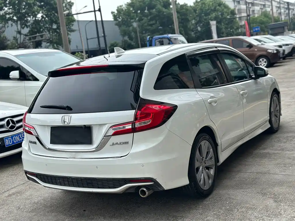 Honda Jade 1.8L Auto Comfort Edition 5 seats, фото 9