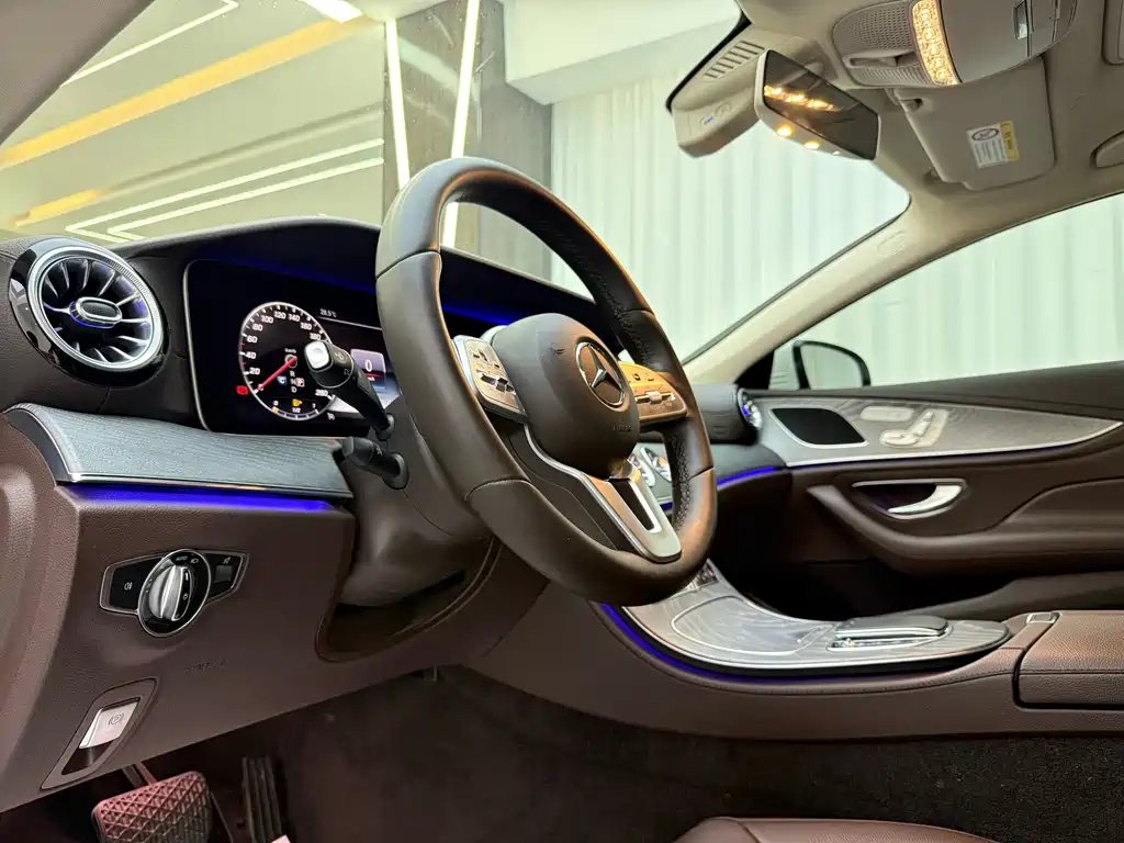 Mercedes-Benz CLS — миниатюра 5