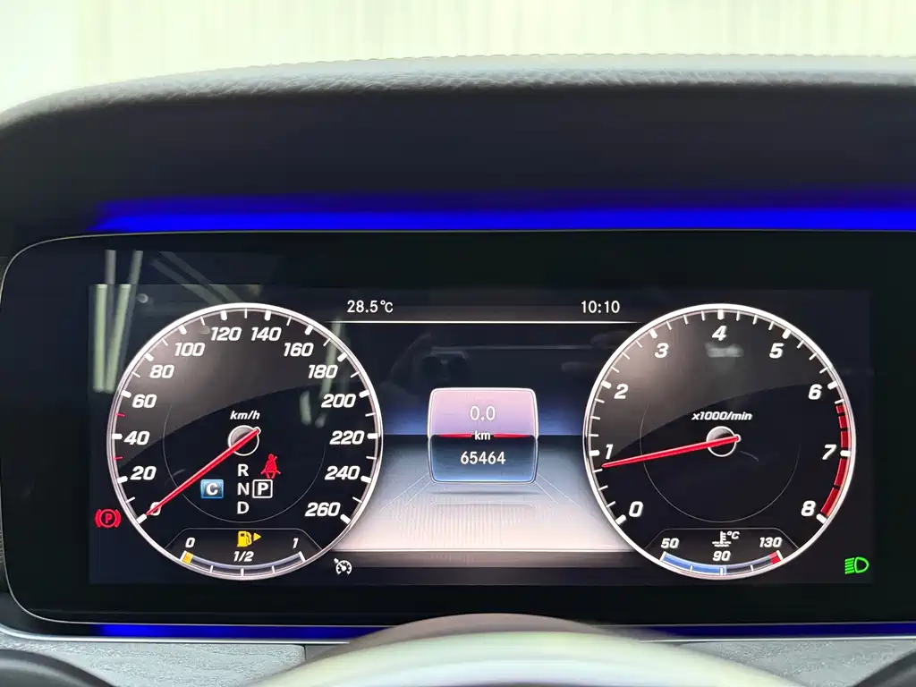 Mercedes-Benz CLS — миниатюра 8