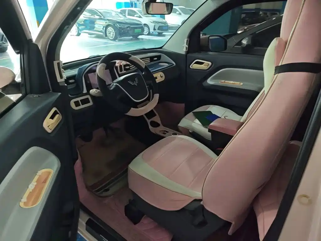 Wuling MINIEV — миниатюра 12