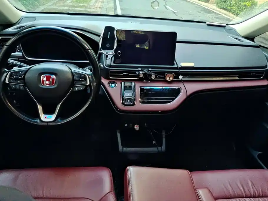 Honda Elysion — миниатюра 12