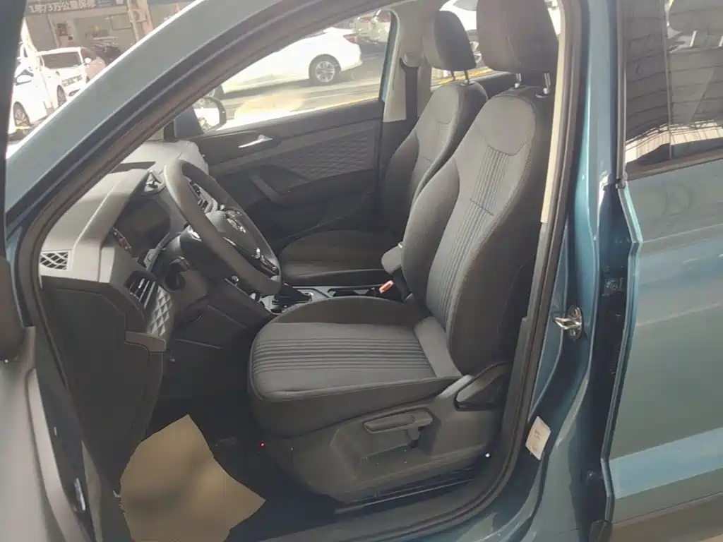 Volkswagen Tharu — миниатюра 15