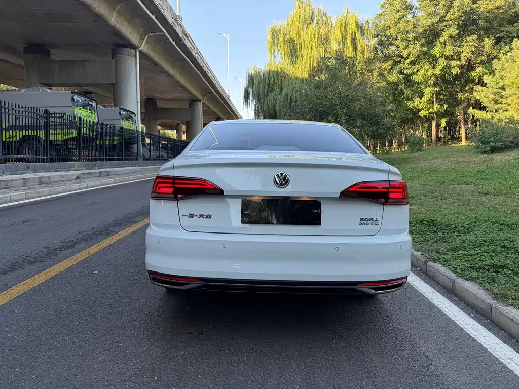 Volkswagen Bora — миниатюра 5
