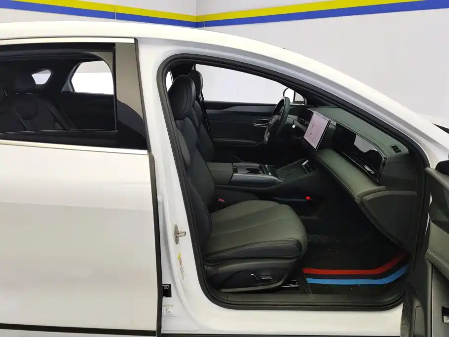 BYD Qin L — миниатюра 8
