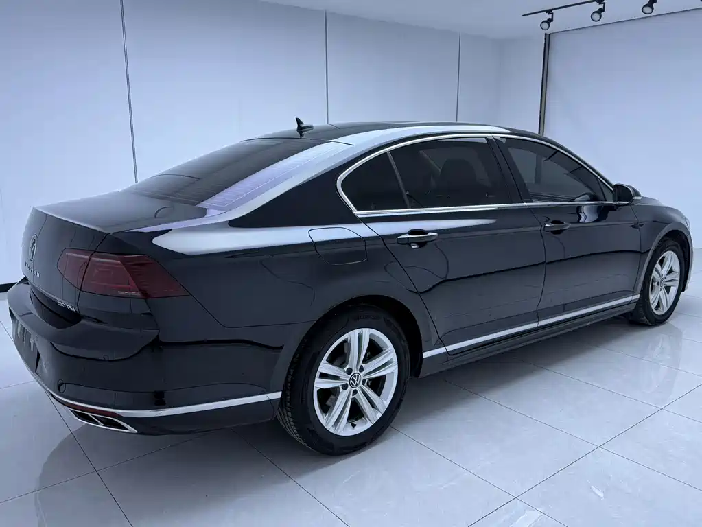 Volkswagen Magotan — миниатюра 4
