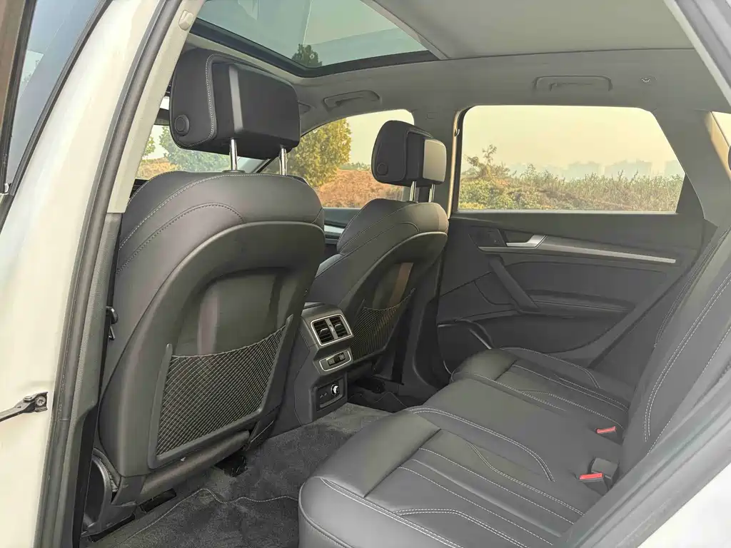 Audi Q5L — миниатюра 12