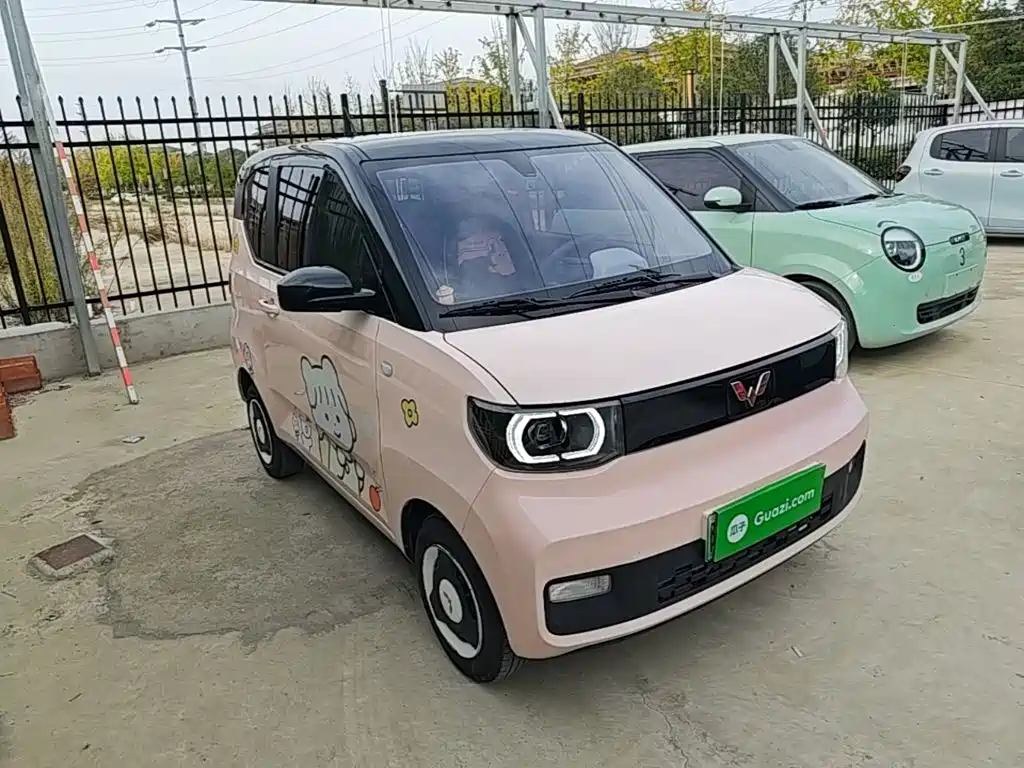 Wuling MINIEV — миниатюра 4