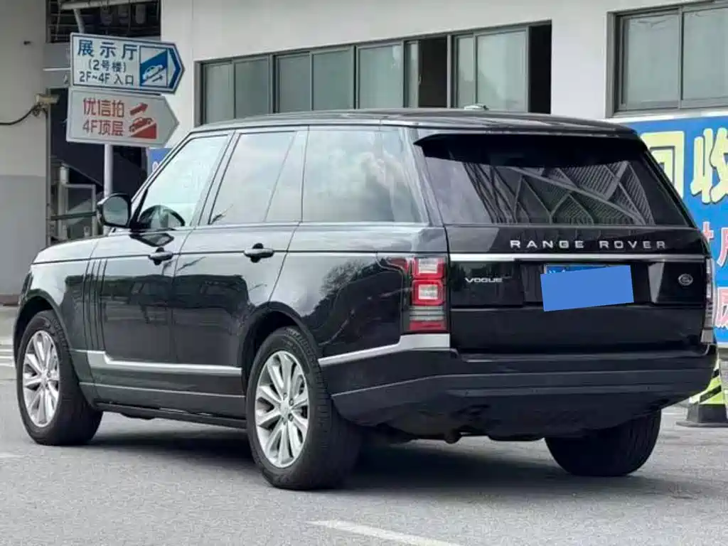 Land Rover Range Rover — миниатюра 4