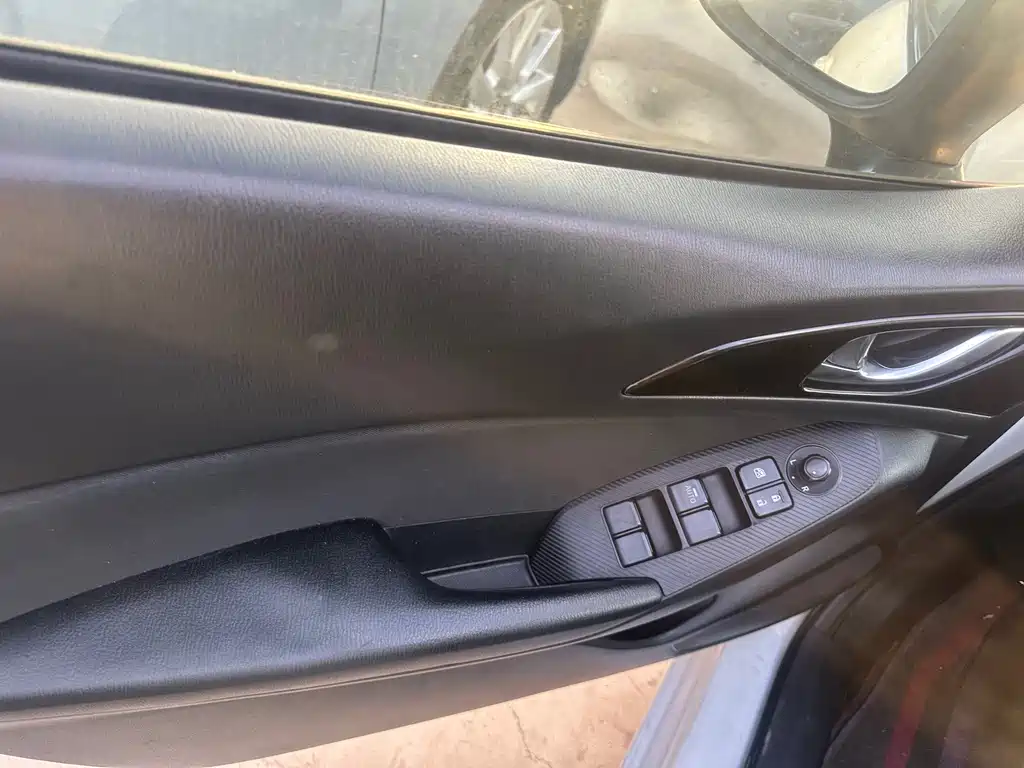 Mazda 3 Axela — миниатюра 8