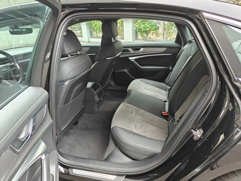 Audi A6L — миниатюра 9