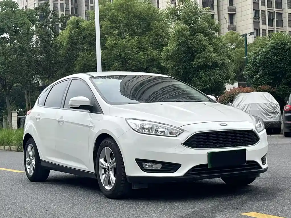 Ford Focus 2015 1.6L AT Comfort