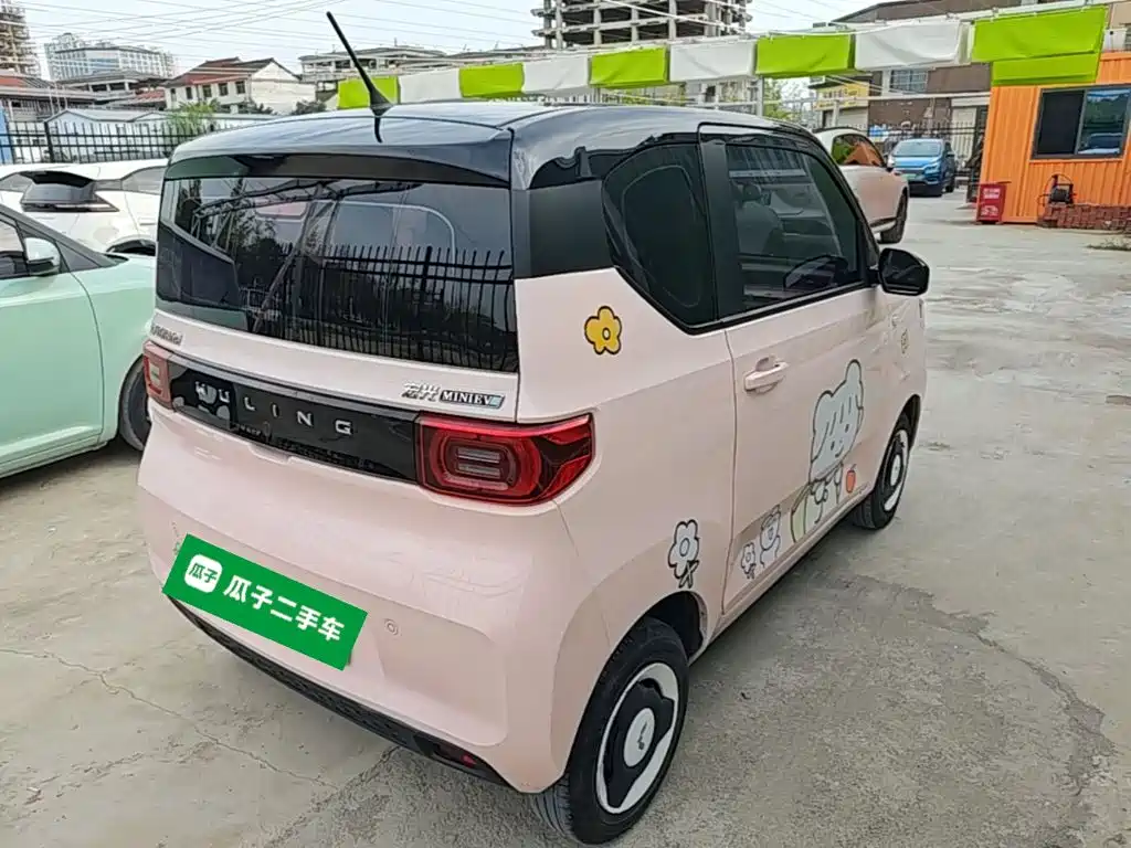 Wuling MINIEV — миниатюра 7