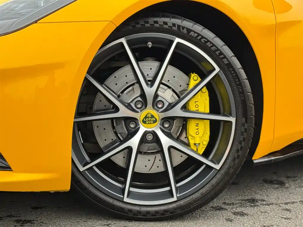 LOTUS SPORTS CAR EMIRA