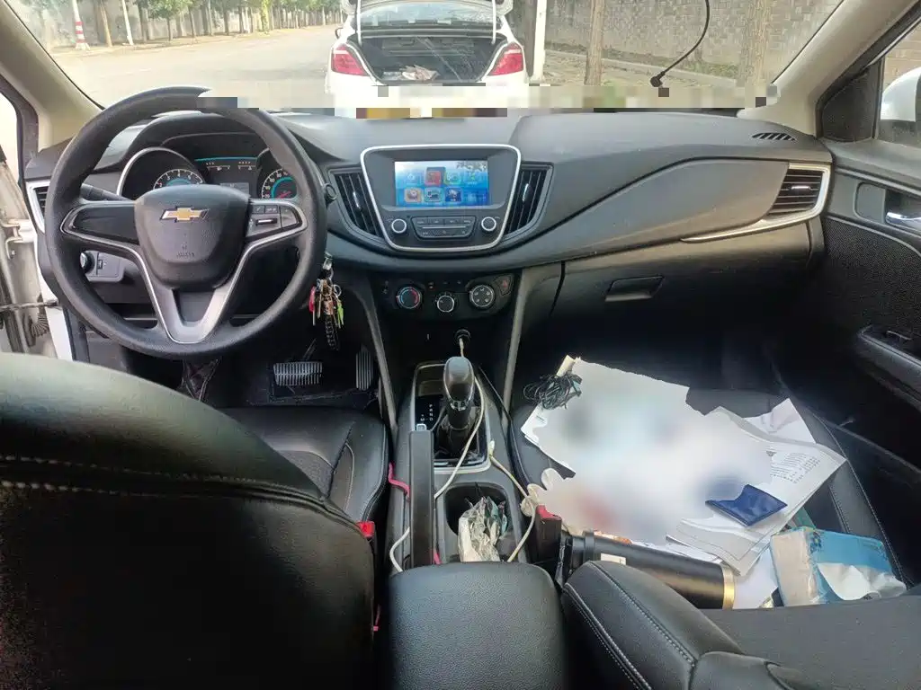 Chevrolet Cavalier — миниатюра 10