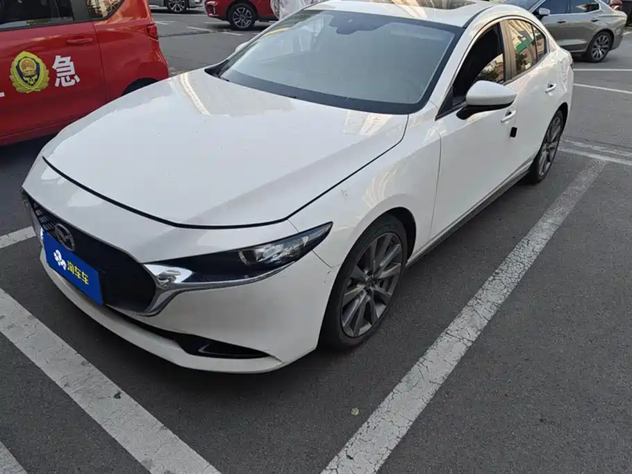 Mazda 3 Axela 2020