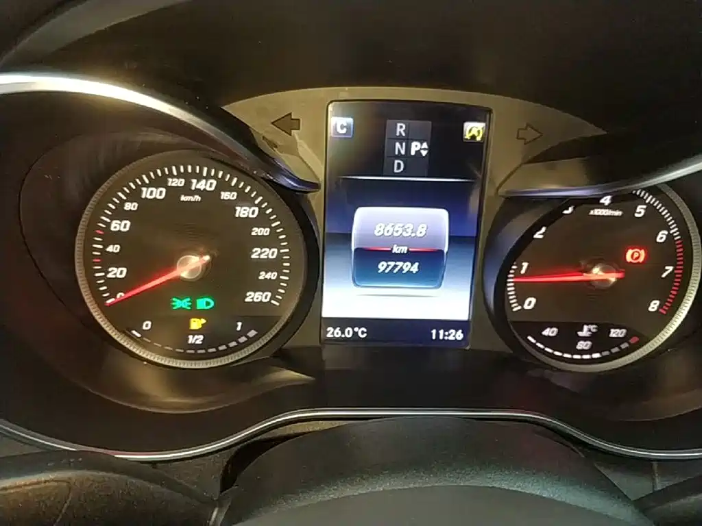 Mercedes-Benz C-Class — миниатюра 12