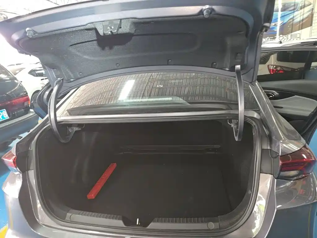 GAC Motor Shadow Leopard — миниатюра 19