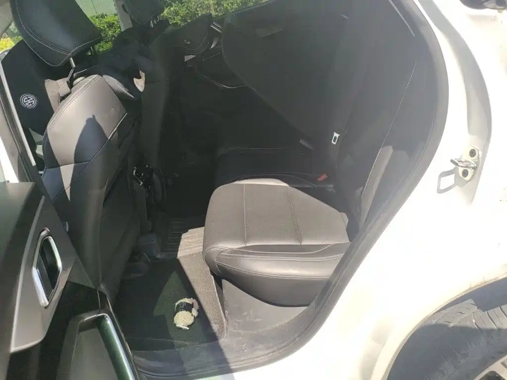 MG MG ONE — миниатюра 18