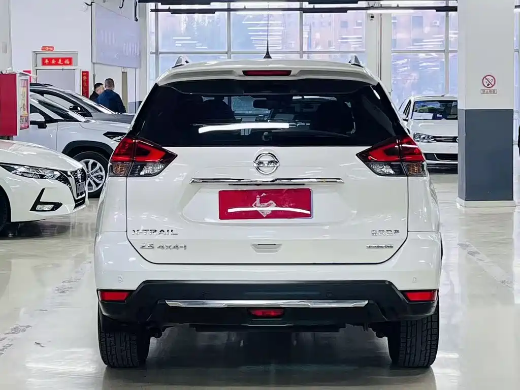 Nissan X-Trail — миниатюра 17