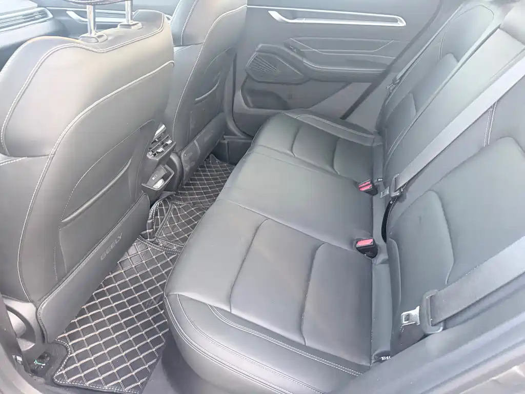 Geely Emgrand — миниатюра 5