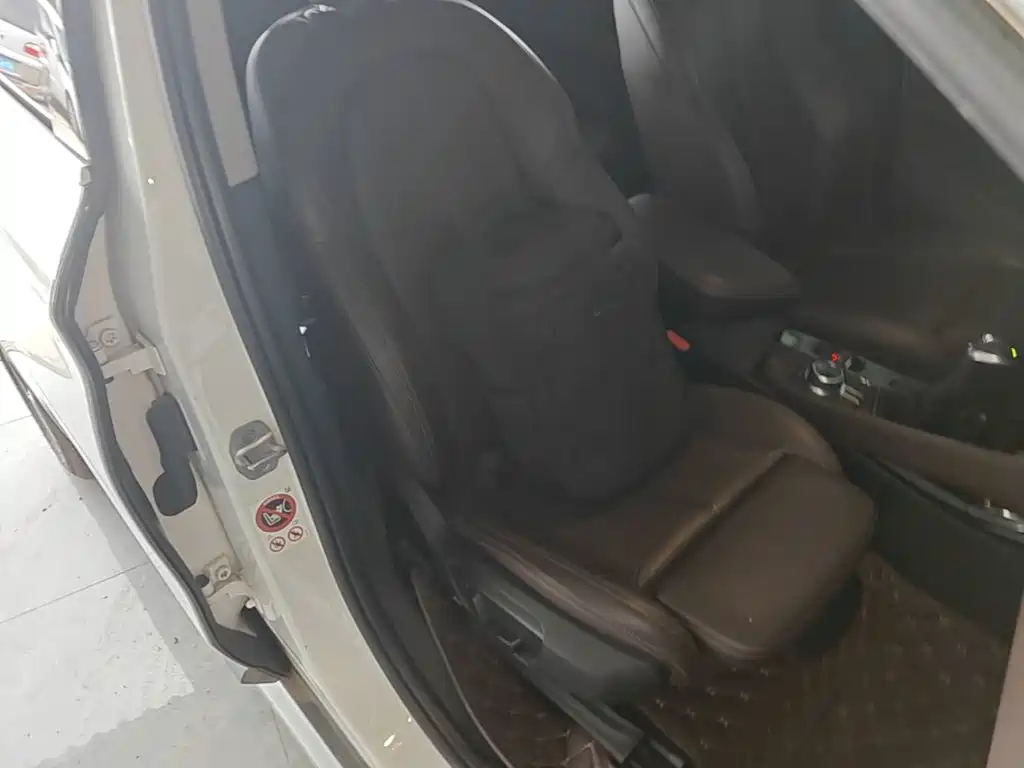 BMW X1 — миниатюра 25