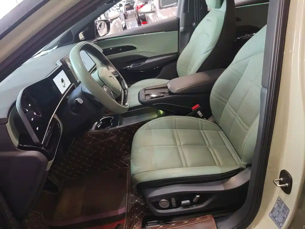 Hongqi Hongqi EH7 — миниатюра 15