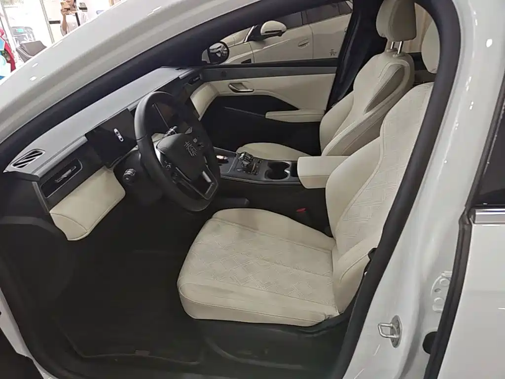 BYD Qin PLUS — миниатюра 15