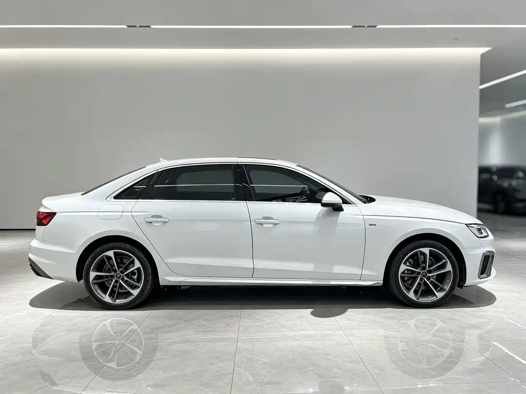 Audi A4L — миниатюра 7