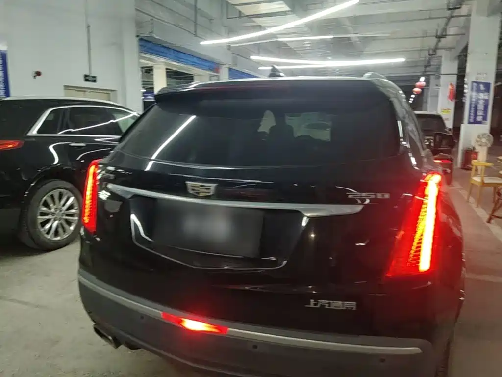 Cadillac XT5 — миниатюра 6