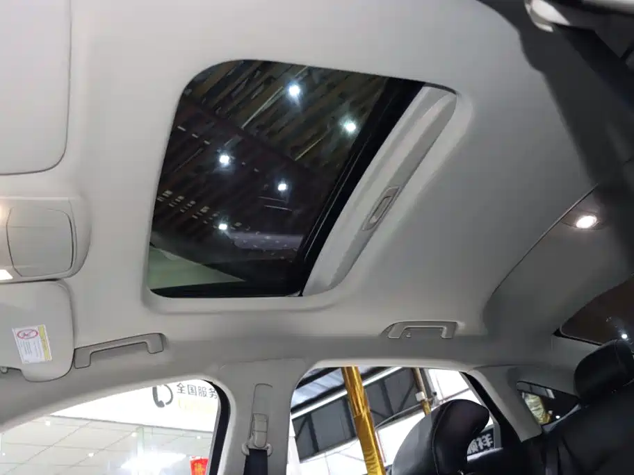Ford Mondeo — миниатюра 16