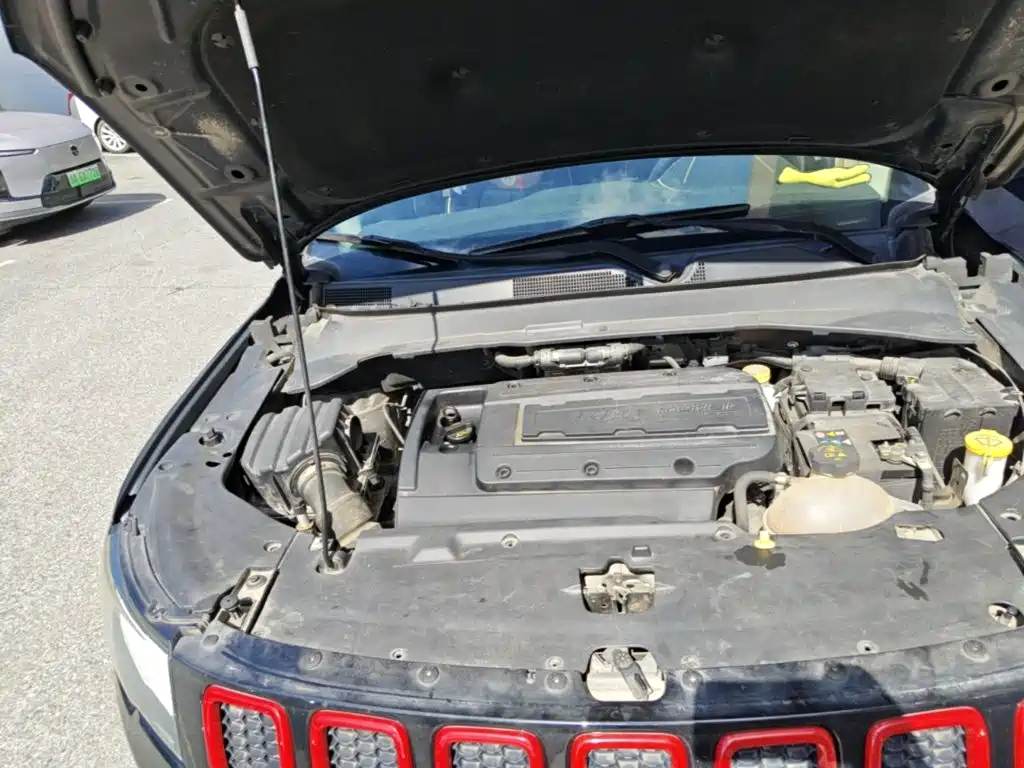 Jeep Compass — миниатюра 19