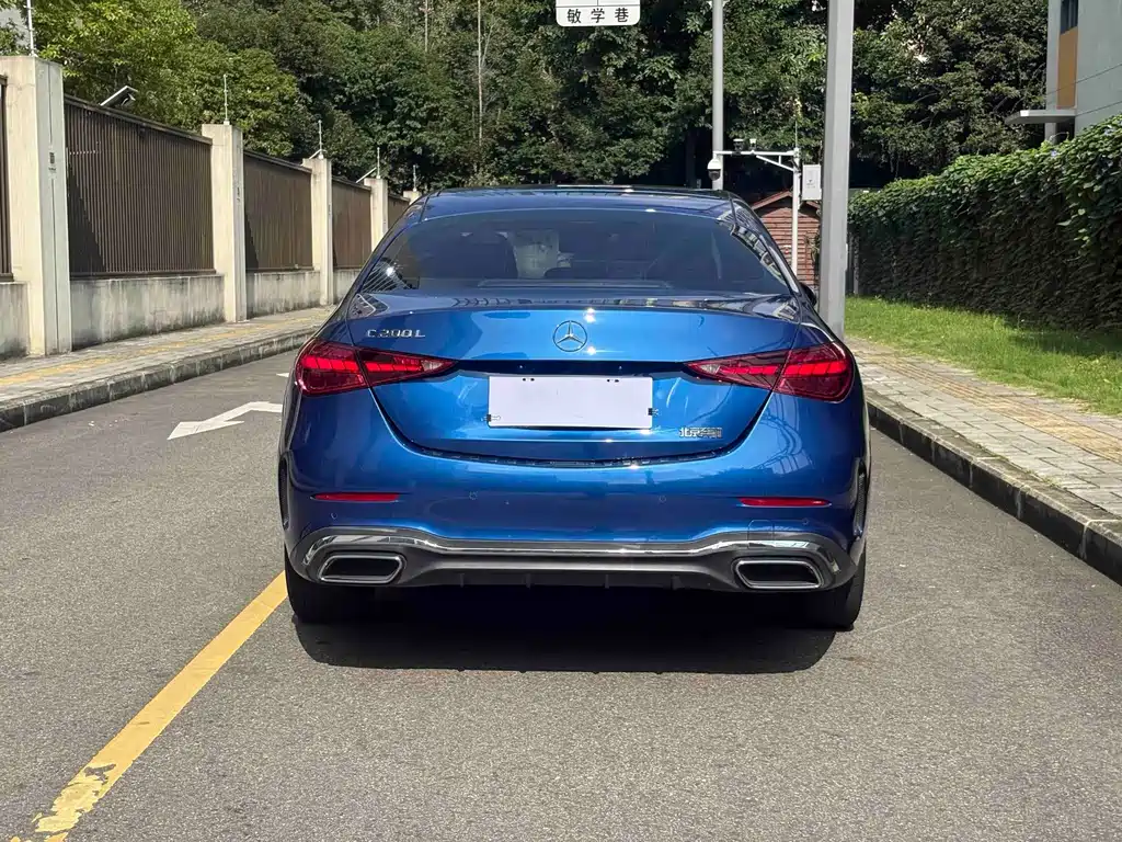 Mercedes-Benz C-Class — миниатюра 5