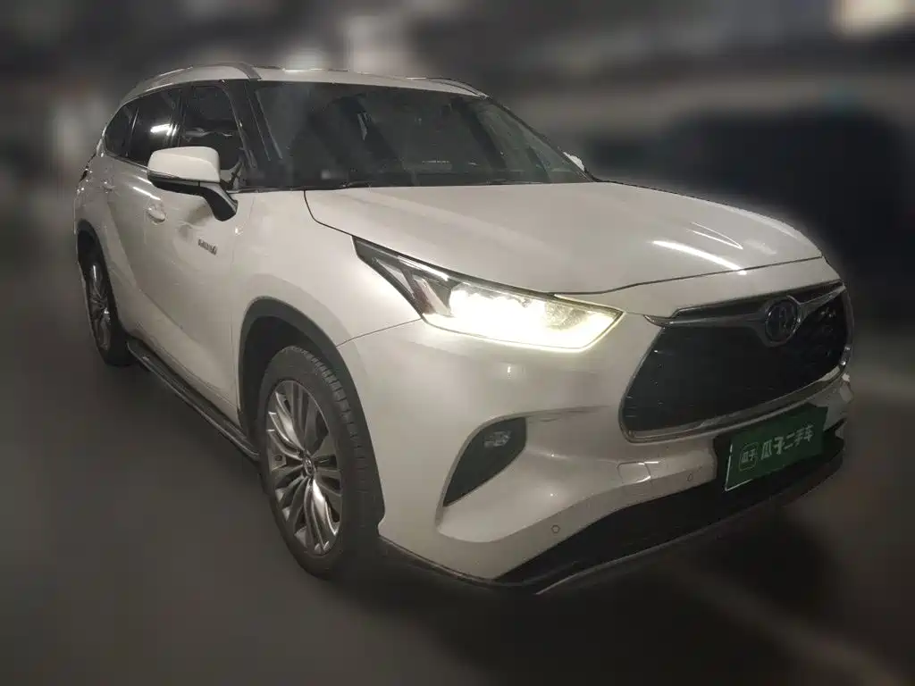 Toyota Highlander — миниатюра 24