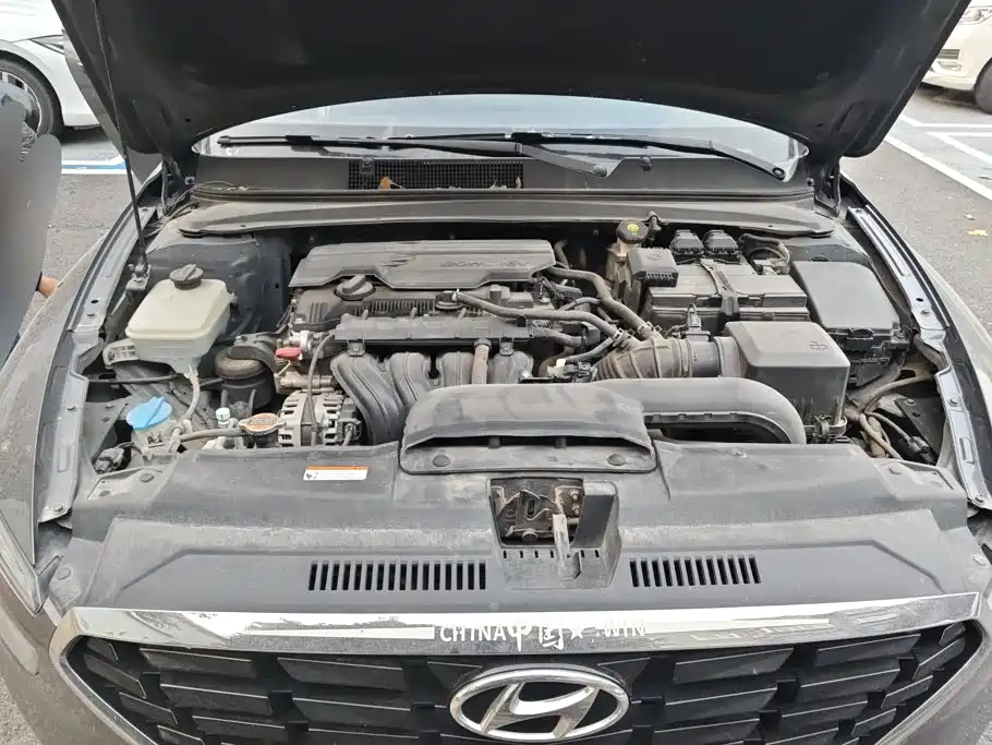 Hyundai Mistra — миниатюра 10