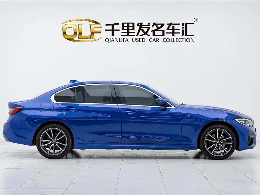 BMW  3 SERIES