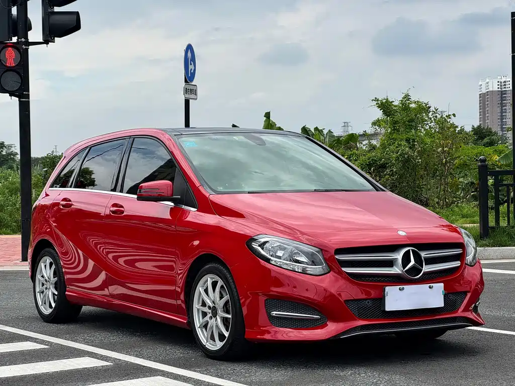 Mercedes-Benz B-Class — миниатюра 3