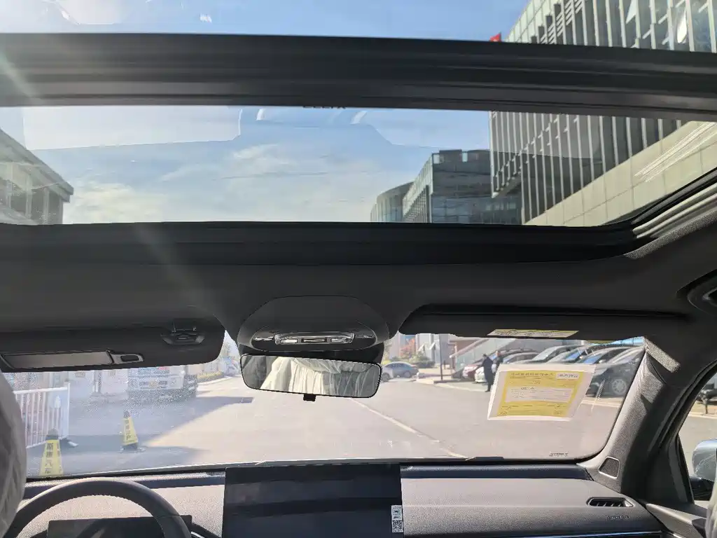 GEELY AUTOMOBILE XINGRUI