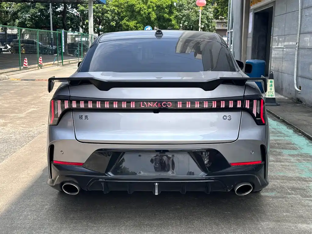 Lynk & Co 03 — миниатюра 8