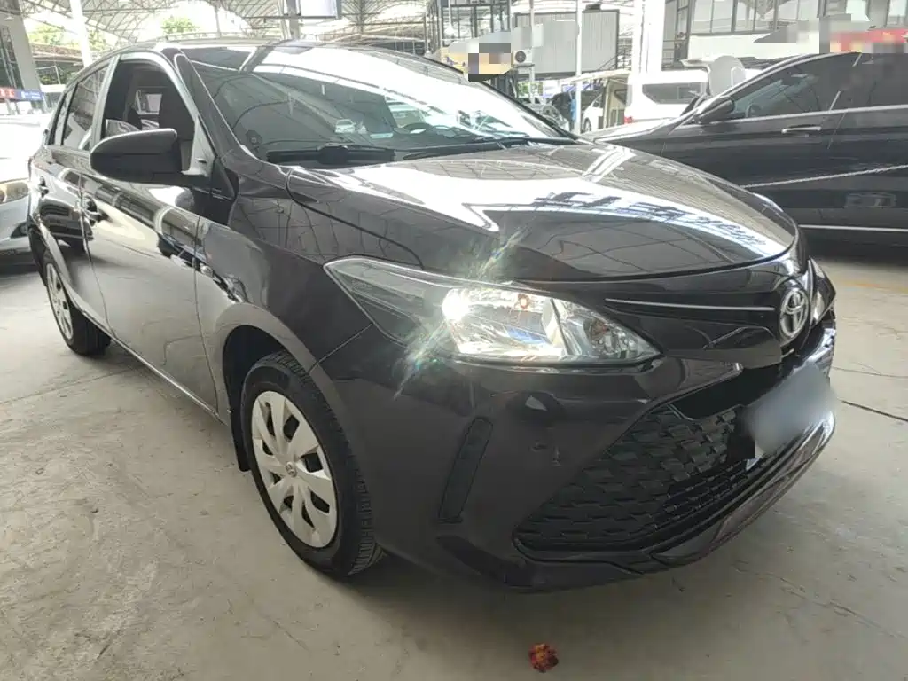 Toyota Vios FS — миниатюра 4