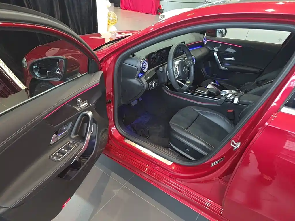 Mercedes-Benz A-Class — миниатюра 21