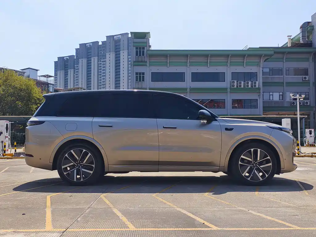 Li Auto Li L9 — миниатюра 4