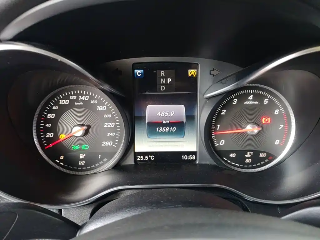 Mercedes-Benz C-Class — миниатюра 12