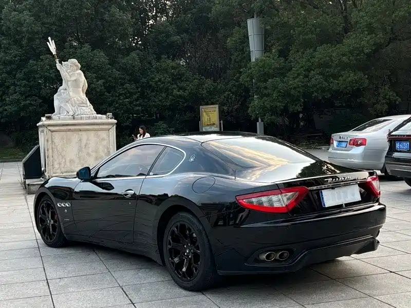 MASERATI GRANTURISMO