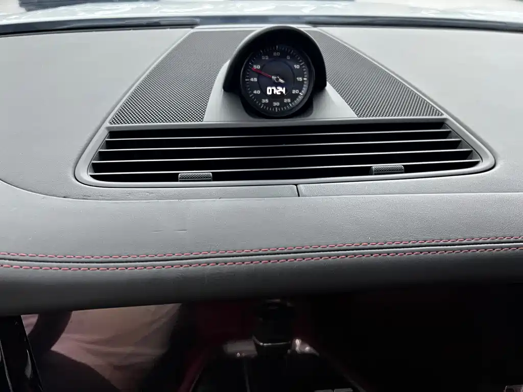 Porsche Panamera — миниатюра 11