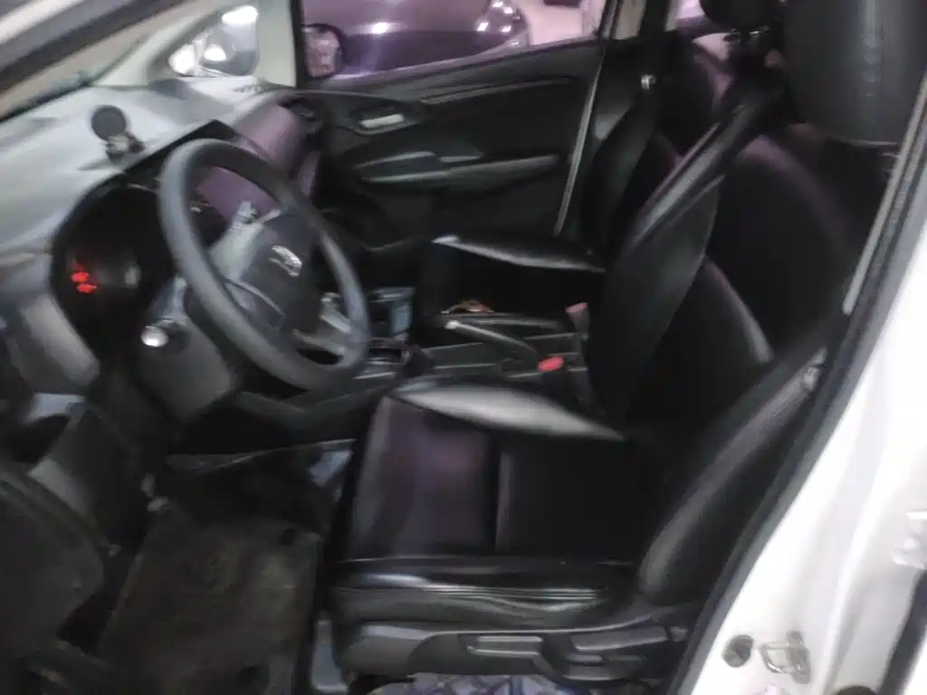 Honda Fit — миниатюра 15