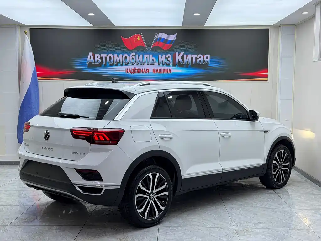 Volkswagen T-Roc — миниатюра 4